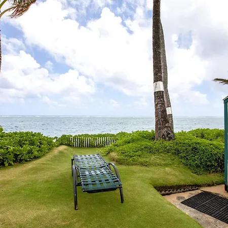 Amazing Beachfront Condo By Pool Hau'ula Exterior photo