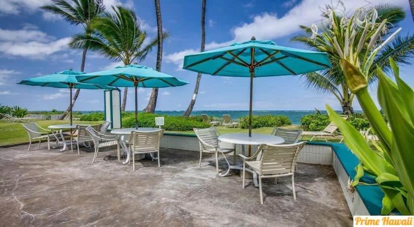 Amazing Beachfront Condo By Pool Hau'ula