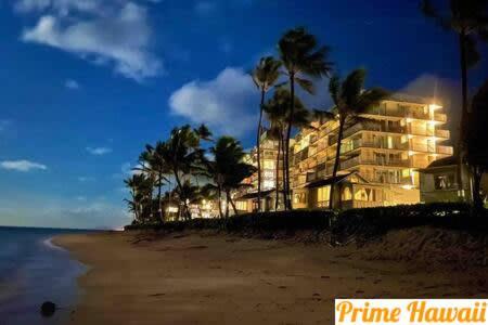 Amazing Beachfront Condo By Pool *