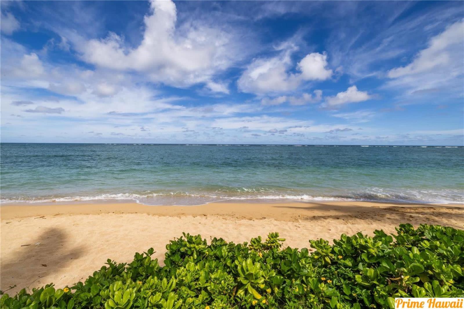 Holiday home Amazing Beachfront Condo By Pool