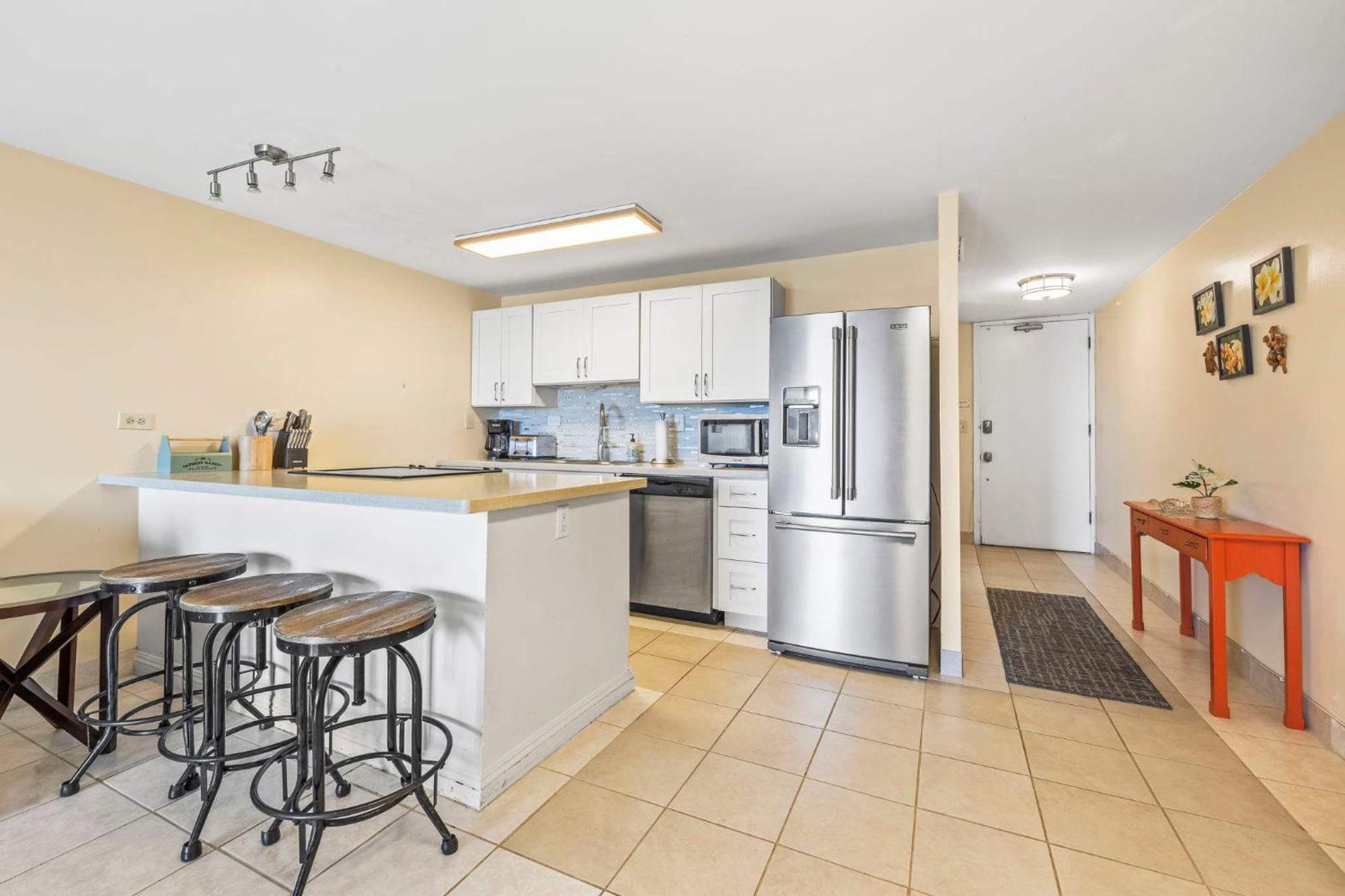Amazing Beachfront Condo By Pool Holiday home Hau'ula